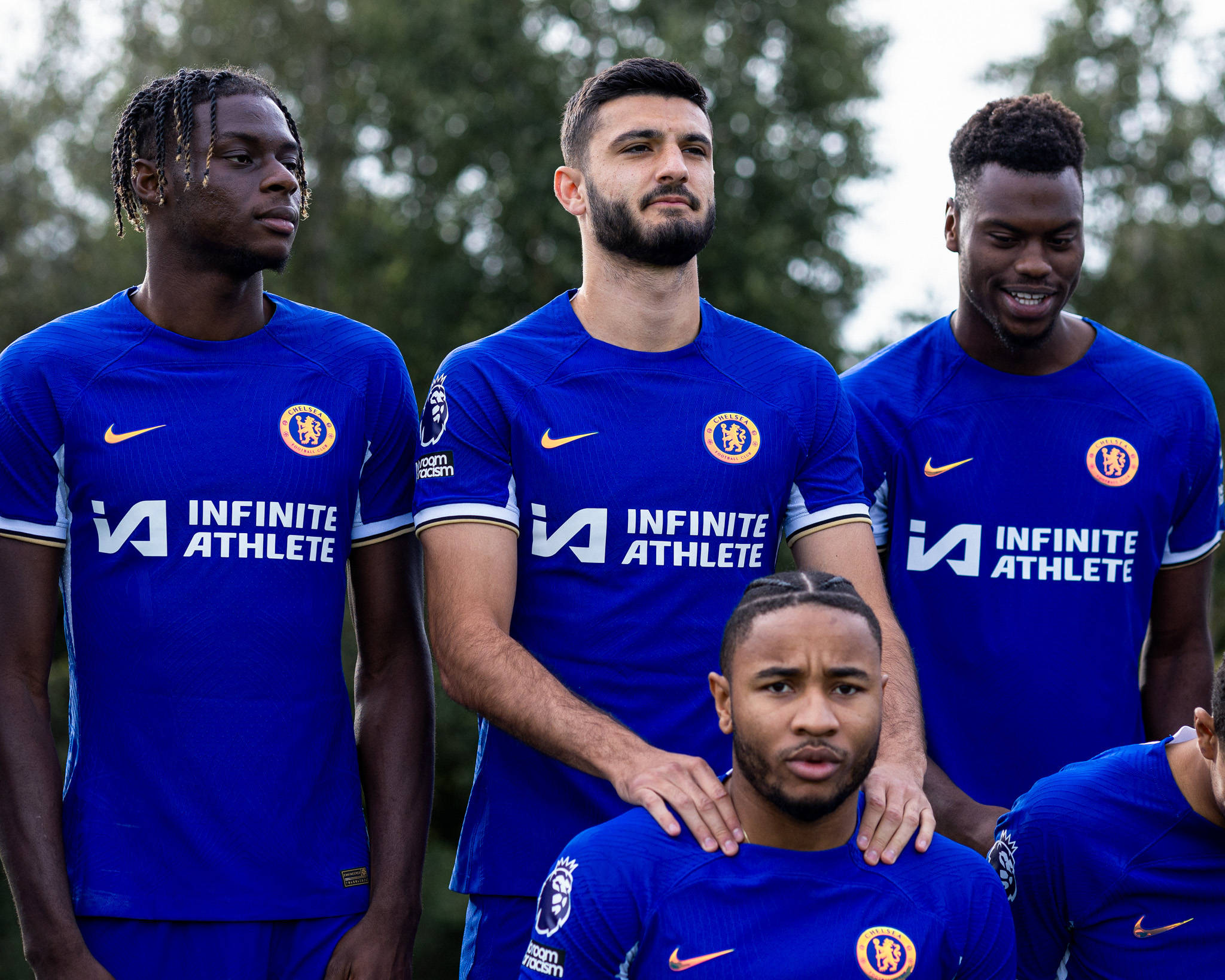 大发娱乐平台-包含富勒姆主场逼平伯恩利，终结连败的词条